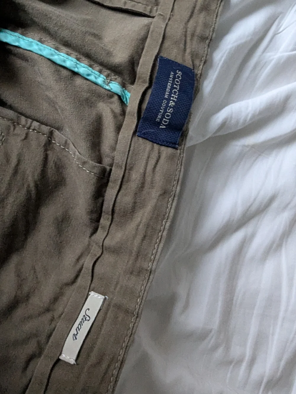 Scotch & Soda Men's Olive Green Chino Pants - Picture 3 of 4